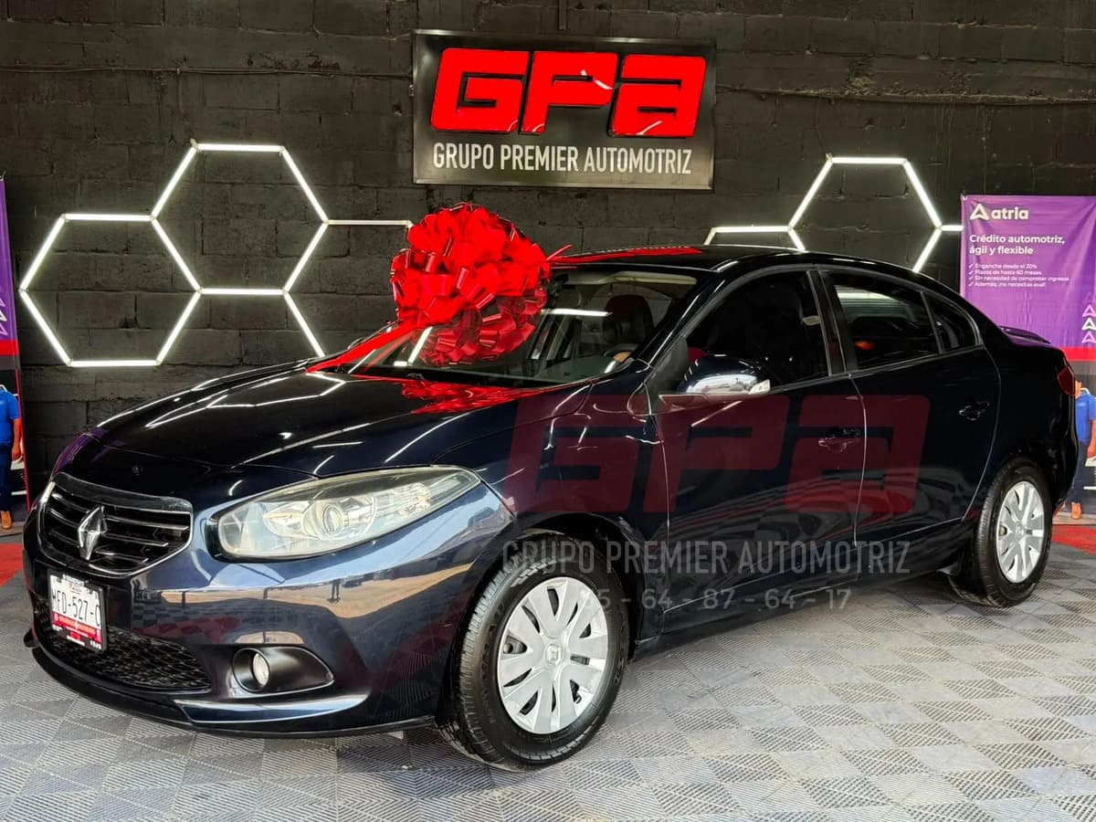 Renault Fluence Sedán · 2013 — seminuevo certificado GPA