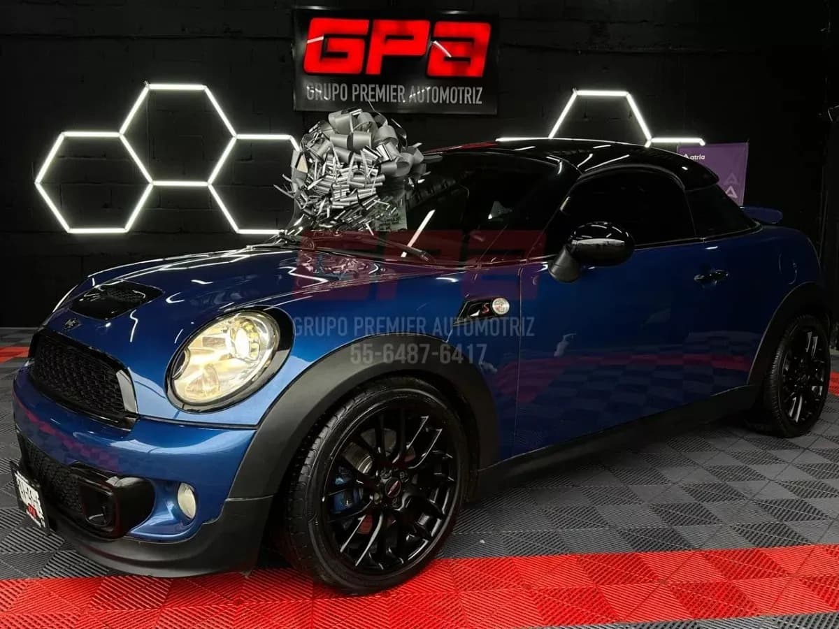 MINI Cooper 2012 - foto 1 de 10
