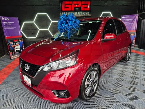 Nissan March 2023 - foto 1 de 10